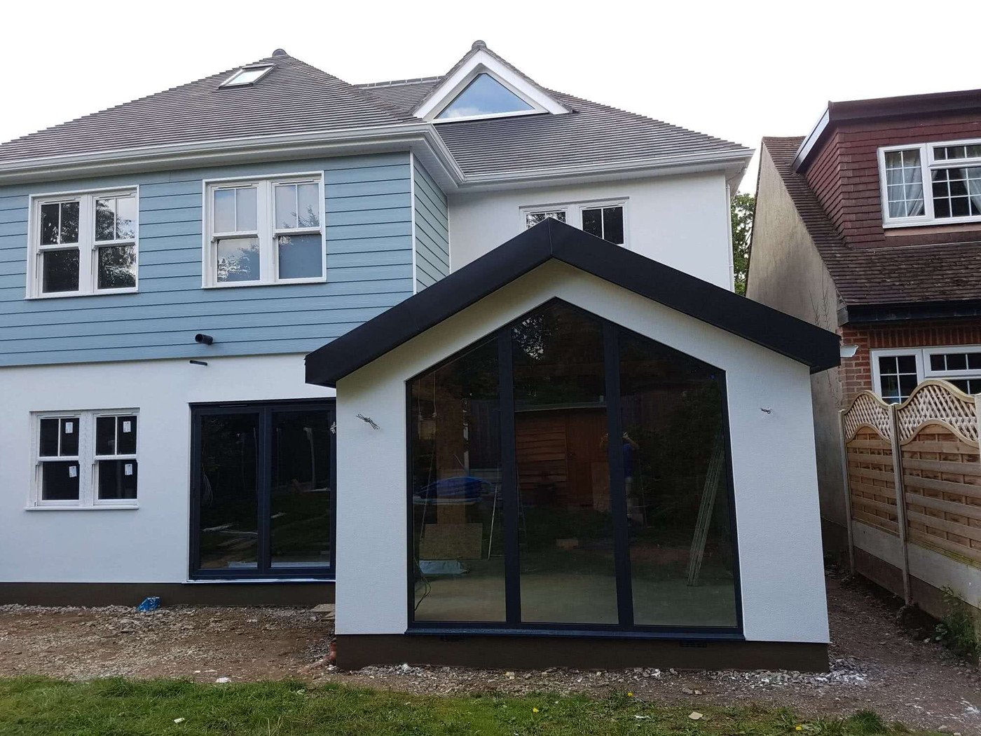 Example of a domestic rendering project completed by R. Fulcher & Sons